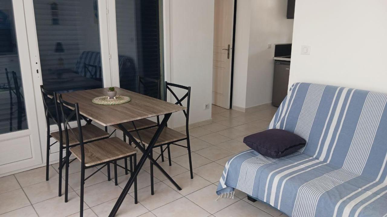 Chalet La Mer Veille 2 Gruissan Bagian luar foto